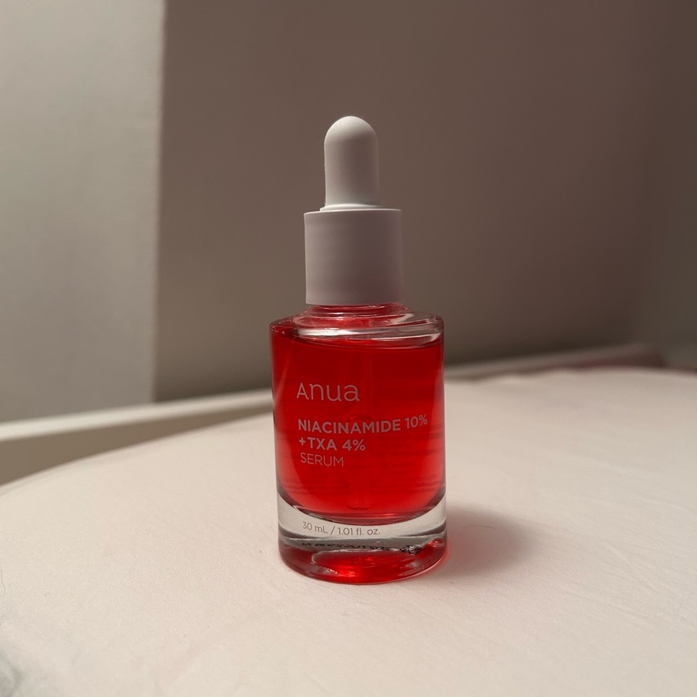 Anua niacinamide 10% + TXA 4% serum